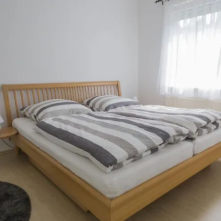 Ferienwohnung Im Reuter Sinsheim Exterior foto